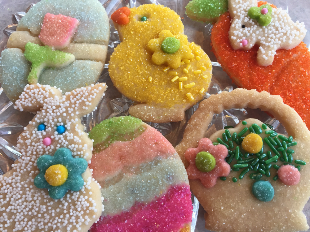 Easter Sugar Cookie Basket | Delicious Easter Cookie Cut-Outs ...